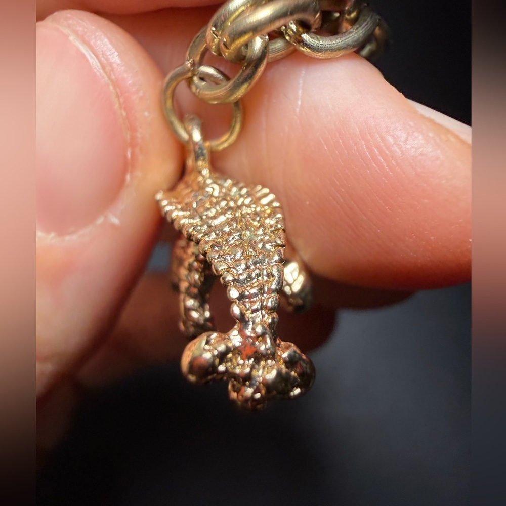 Fashion Jewelry Gold Reptile Charm Bracelet - Picture 6 of 10